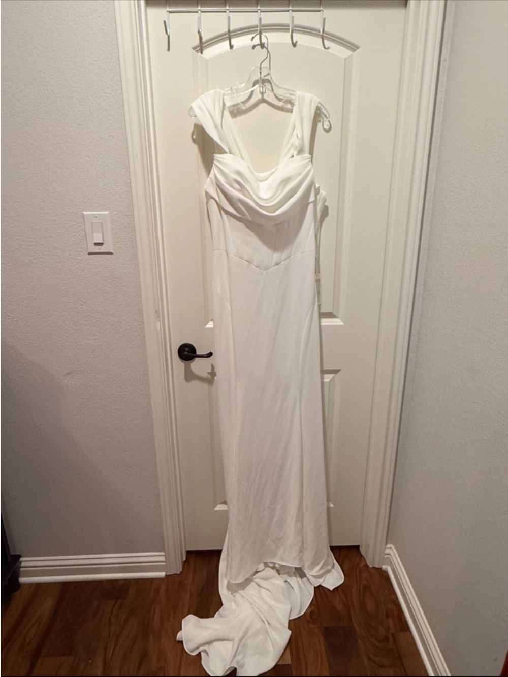 Lela Rose Ivory Off-the-Shoulder Satin Wedding Gown - Picture 2 of 3
